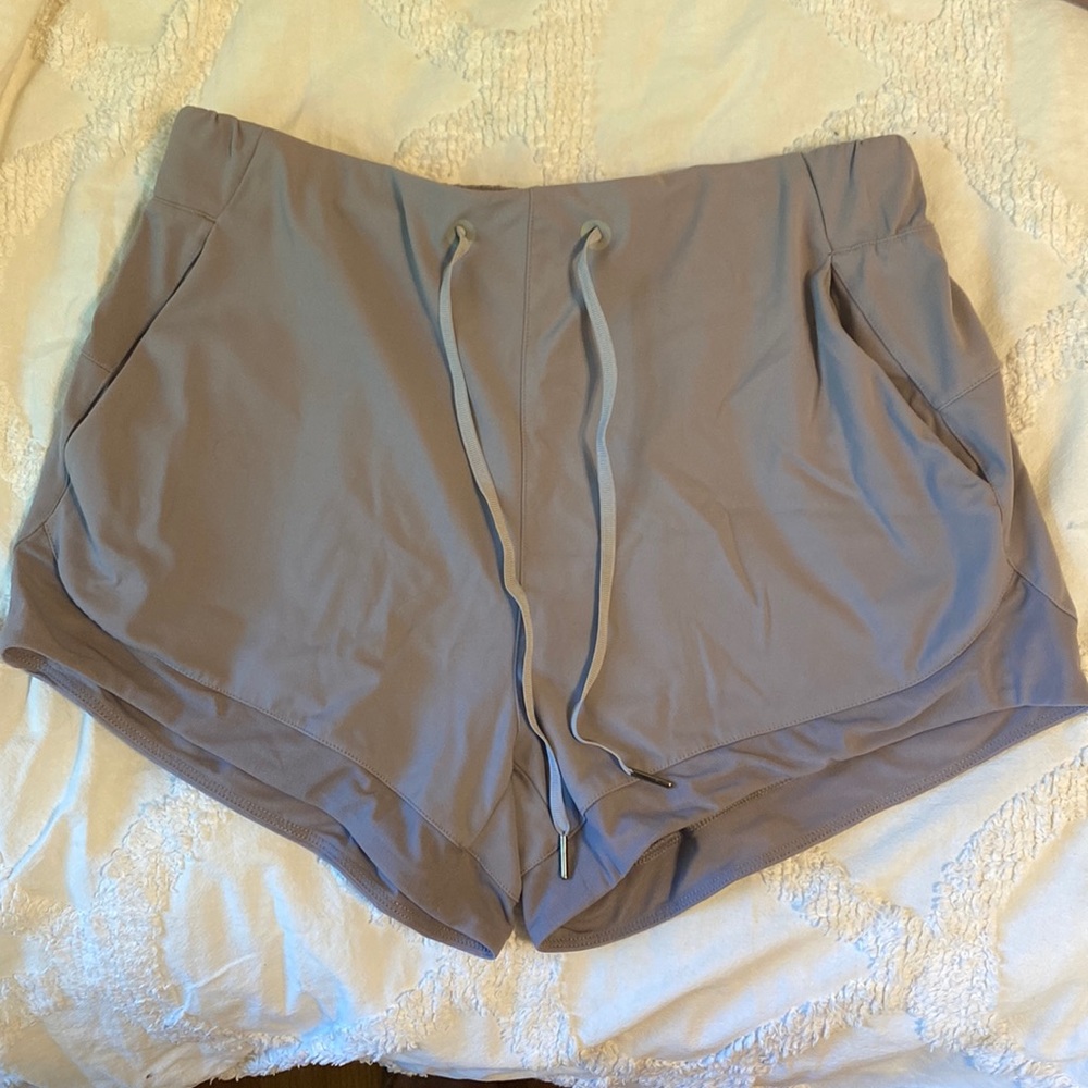 Pursue Thorns Athletic Shorts